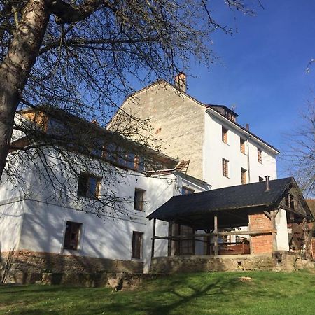 Wintermill Appartement Laznicky Buitenkant foto
