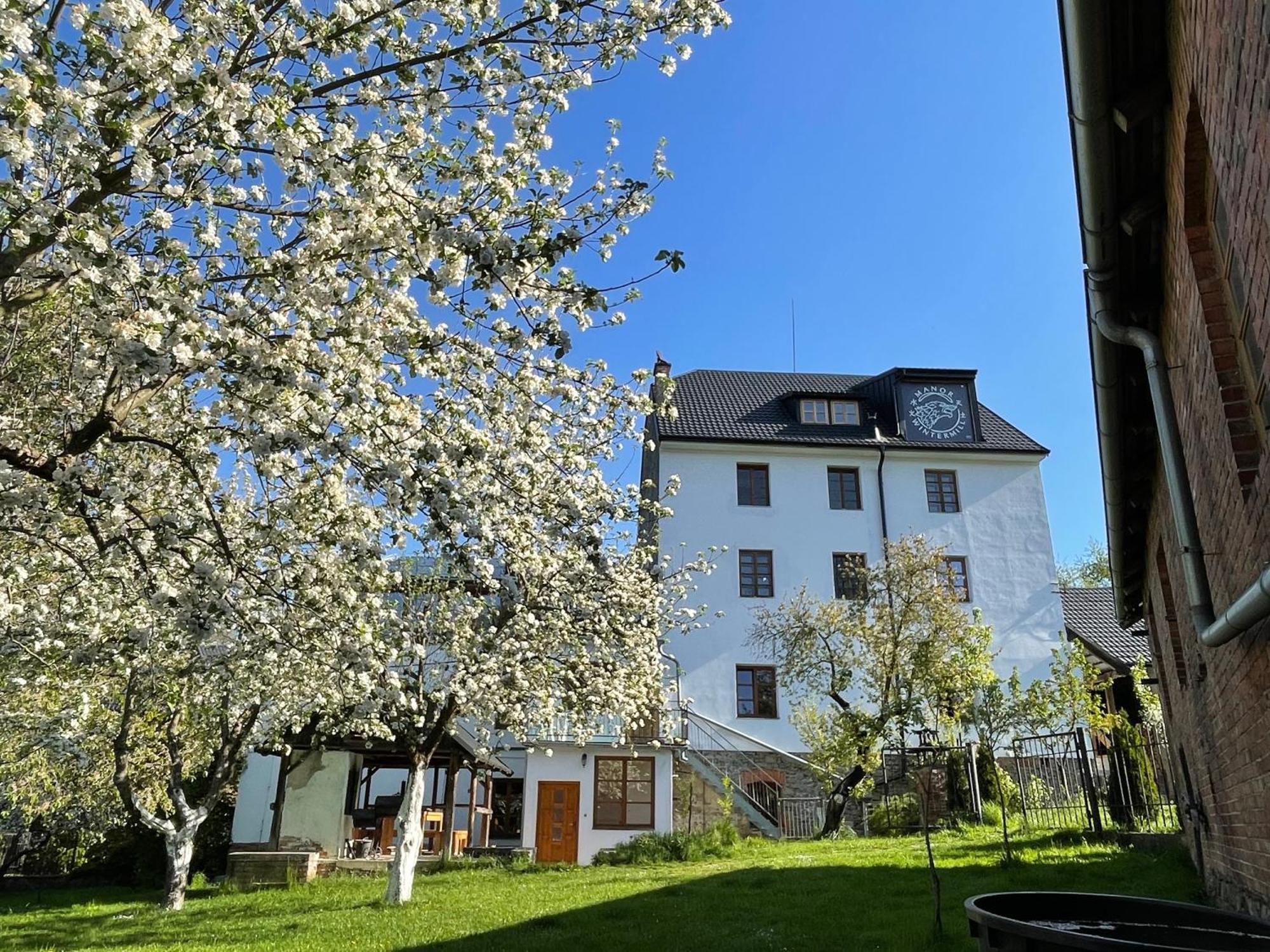 Wintermill Appartement Laznicky Buitenkant foto