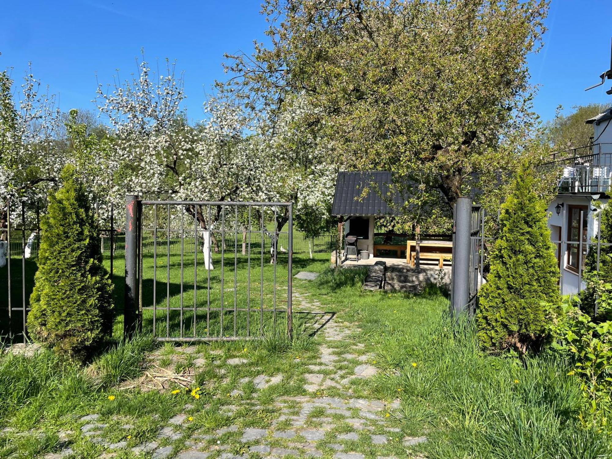 Wintermill Appartement Laznicky Buitenkant foto