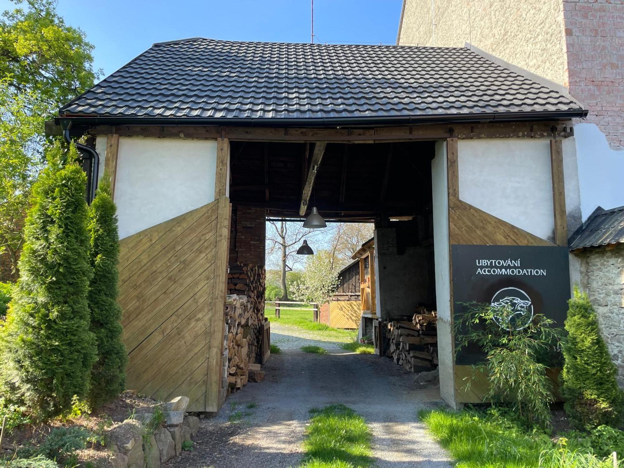 Wintermill Appartement Laznicky Buitenkant foto