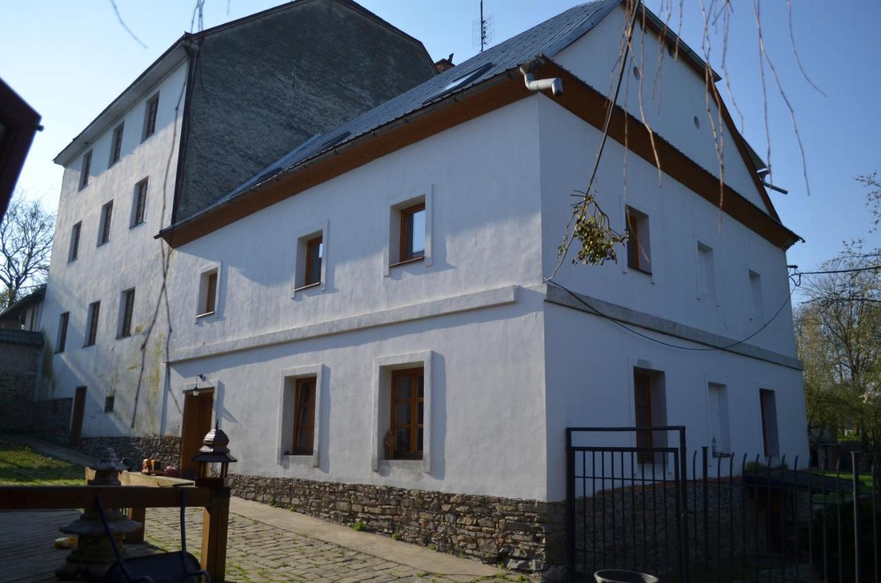 Wintermill Appartement Laznicky Buitenkant foto